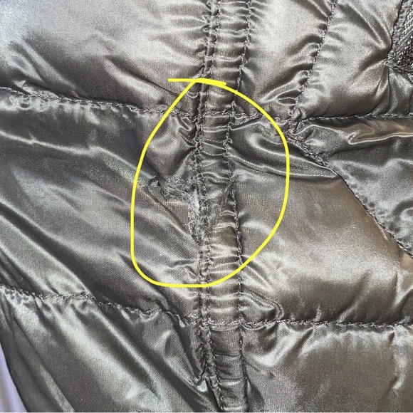 HERNO - Men’s Nylon Down Vest - Picture 8 of 8